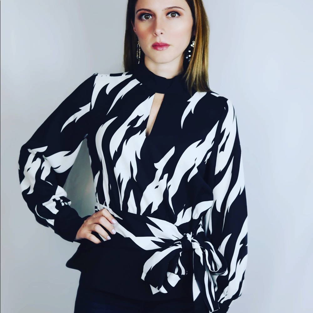 LAST ONE! Zebra wide waste band top